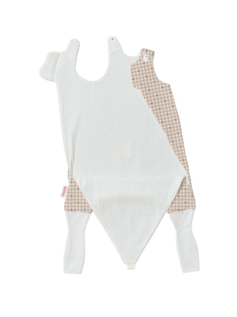 Śpiworek z nogawkami MILO / 6-12 / 1 TOG / pudrowe serduszka