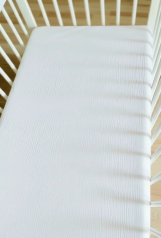 Prześcieradło muślinowe białe / 120x60