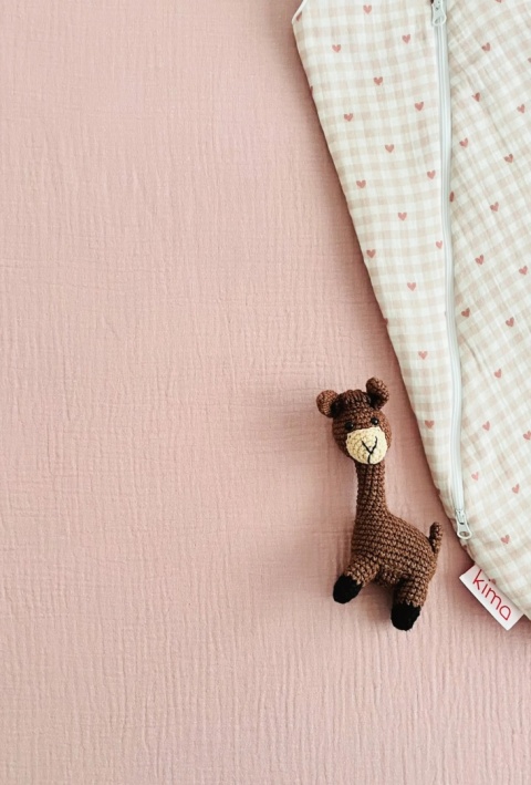 Prześcieradło muślinowe pudrowy róż / 120x60