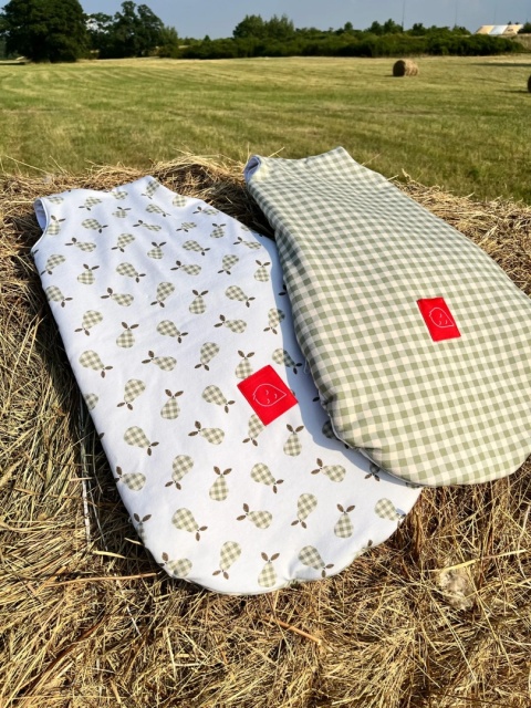 Śpiworek niemowlęcy NIKO / 0-6 / 1.8 TOG / krata i gruszki